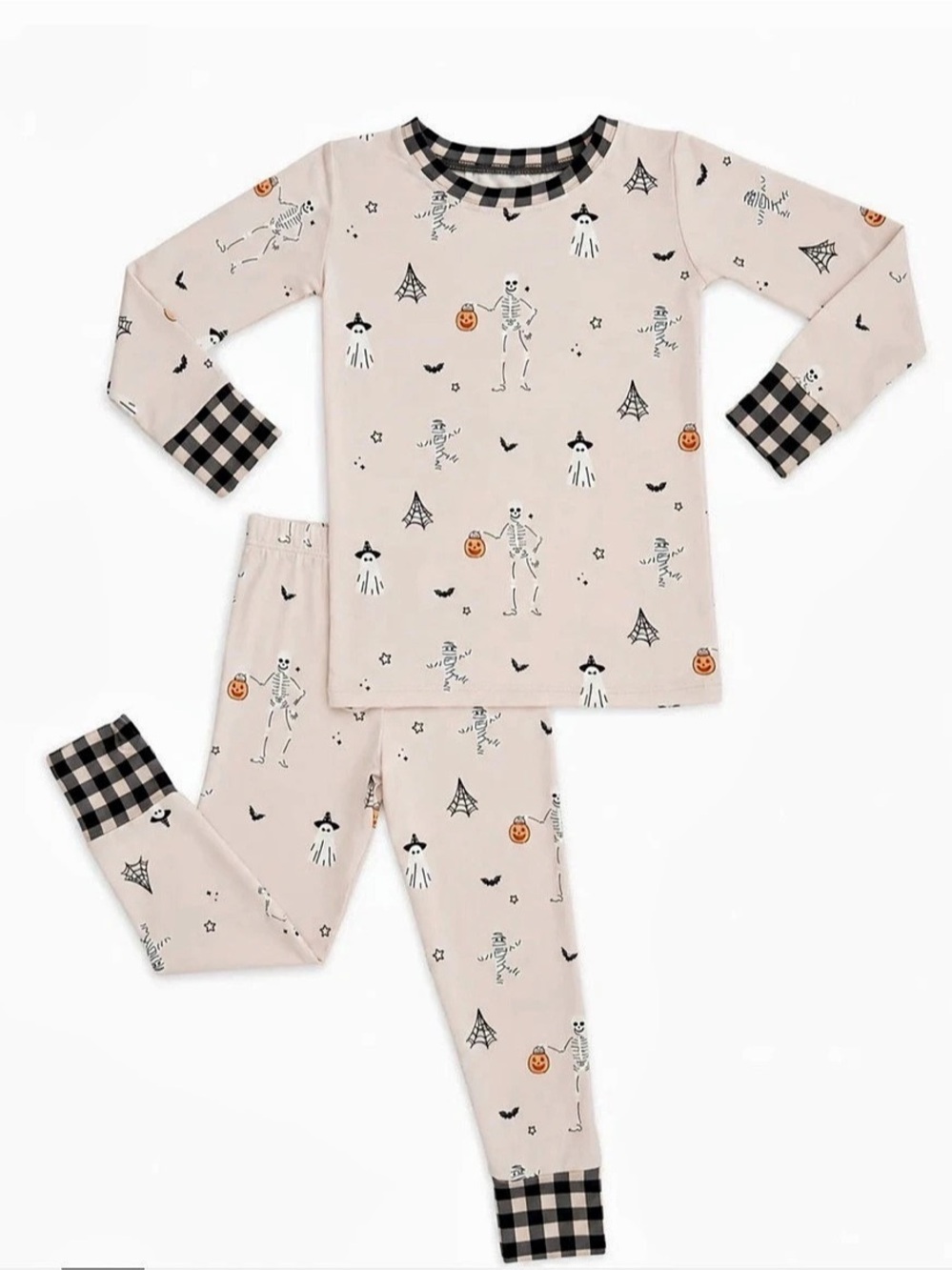 In my Jammers Halloween Pajama Set Size 4t
